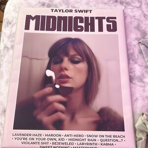 A Taylor Swift Canvas picture